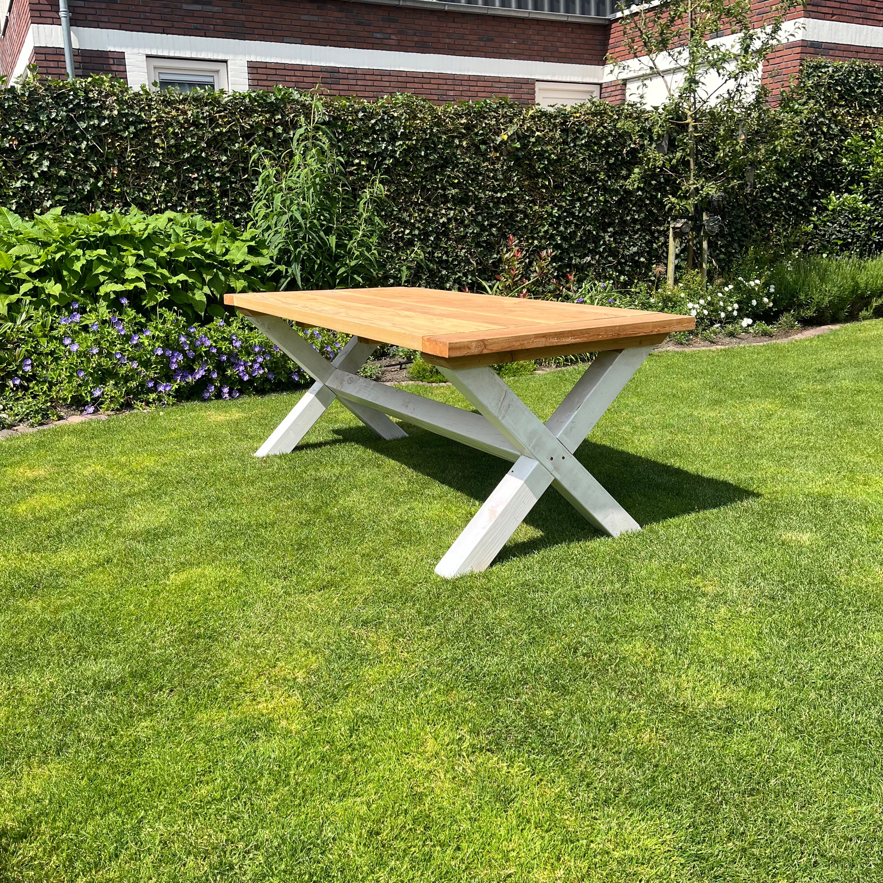 Tuintafel Elegance | Douglas | Meerdere Maten